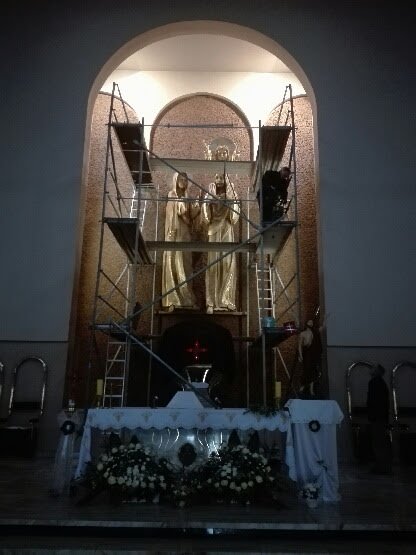 czyszczenie figur Świętej Rodziny